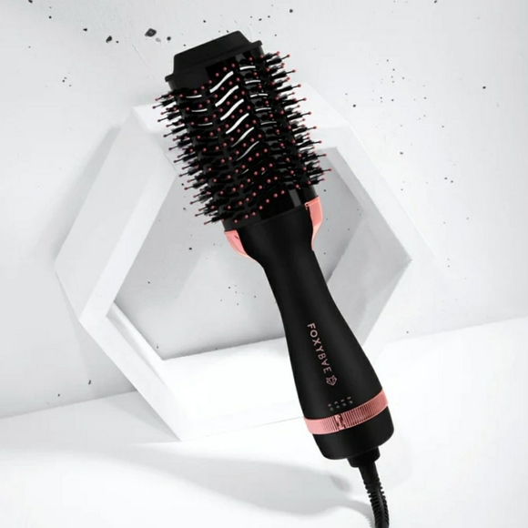 New FoxyBae Rose Gold Blowout Dryer Brush Pro - Picture 3 of 5